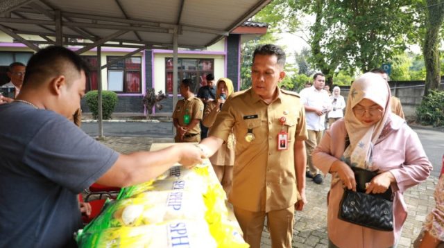 Tekan Inflasi, Pemkab Tangerang Gelar Pasar Murah