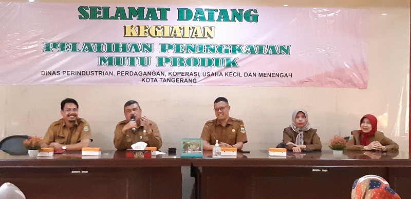 Dinas IndagkopUKM Kota Tangerang Berikan Pelatihan Masyarakat Keterampilan Menjahit dan Memasak