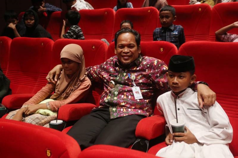 Pj. Walikota Tangerang Ajak Anak Yatim  Semangat Capai Cita-cita