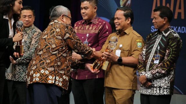 Pemkot Tangerang Raih Dua Penghargaan di Bhumandala Awards 2024