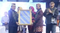 Batik “Sundara Loka” Resmi Terdaftar sebagai Ikon Khas Kota Tangerang