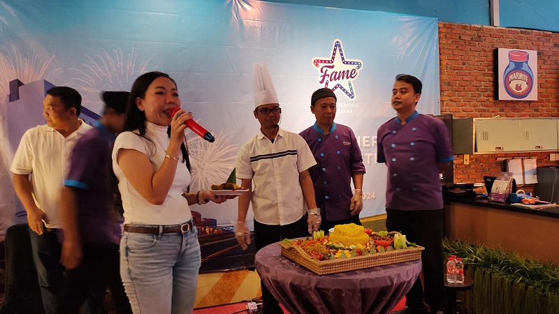 Rayakan Tahun Baru 2025 dengan Pesta Neon di Fame Hotel Gading Serpong