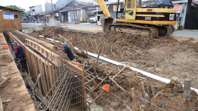 DPUPR Tangerang Siapkan Drainase dan Pompa untuk Cegah Banjir