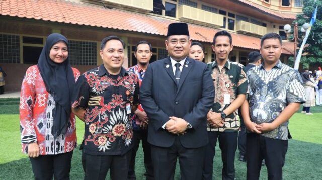 Drum Corps Gita Abdi Praja IPDN Meriahkan Penyambutan Sachrudin-Maryono