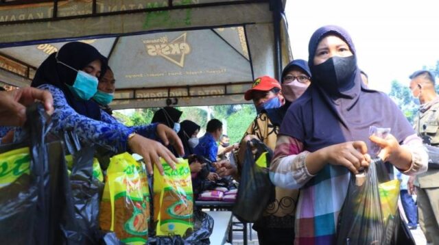 Sambut Ramadan, Pemkot Tangerang Gelar Gerakan Sembako Murah