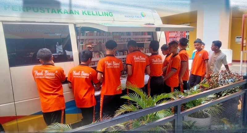 Perpustakaan Keliling Kota Tangerang Hadir di Lapas Pemuda dan Lapas Anak