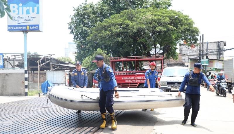 BPBD Kota Tangerang Pastikan Evakuasi Banjir Candulan Terus Berjalan