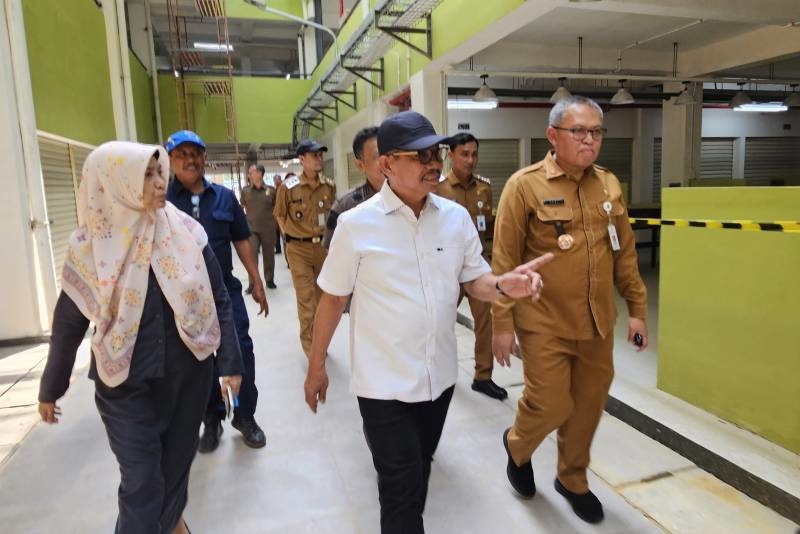 Walikota Tangerang Tinjau Pembangunan Pasar Anyar