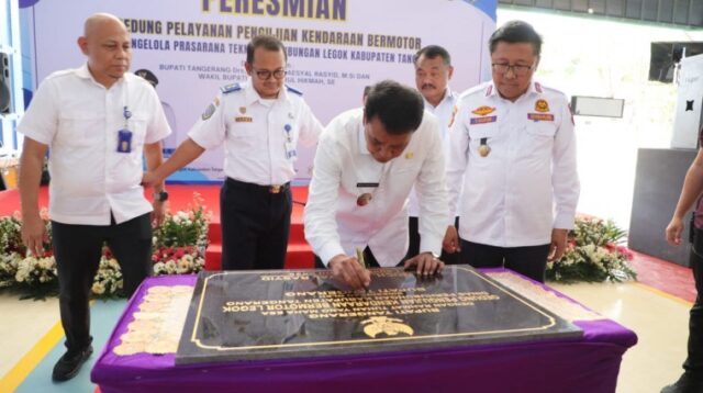 Bupati Resmikan Uji KIR Legok, Tercanggih Pertama di Indonesia