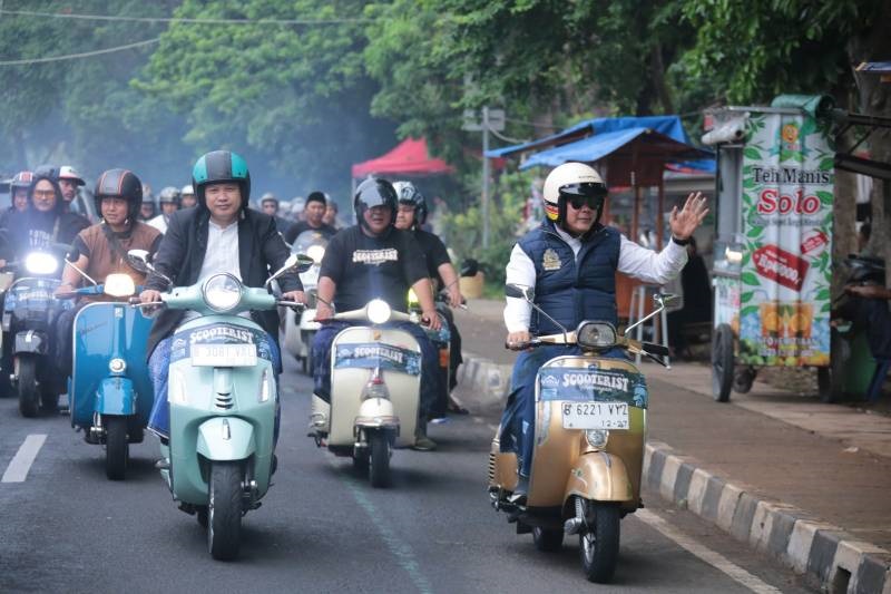 Ratusan Scooterist Meriahkan Festival Al-A’zhom ke-12 di Kota Tangerang