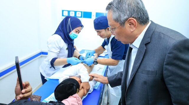 Walikota Tangsel Dorong Khitanan Massal Digelar Rutin