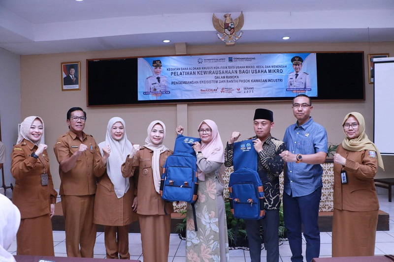 Bupati Serang Pastikan Dukungan Penuh untuk Pelaku Wirausaha Mikro