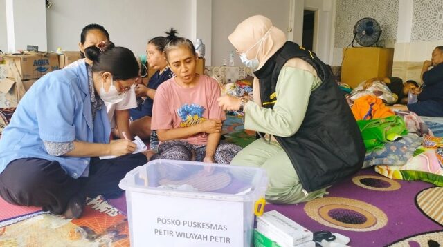 Pemkot Tangerang Siagakan Posko Kesehatan di Wilayah Terdampak Banjir