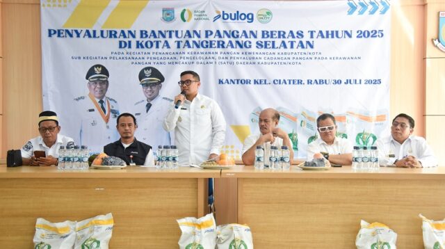Pilar dan Bulog Salurkan Bantuan Beras untuk 18.024 KPM di Tangsel