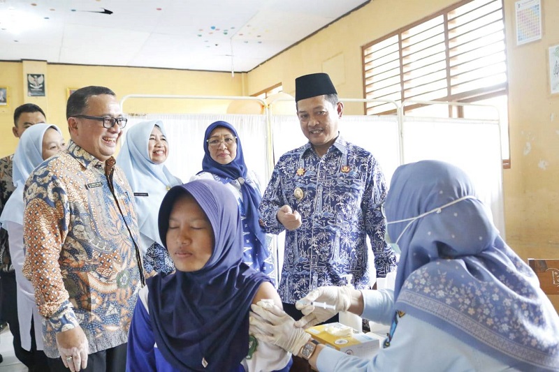 Wakil Bupati Serang Luncurkan Aksi Bergizi di MTsN 4 Anyer
