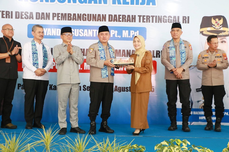 Bupati Serang Dampingi Komjen Fadil Imran Kunjungi Ponpes Bai Mahdi