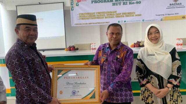 Sekda Tangerang Hadiri Baznas Award dan Distribusi Modal UMKM