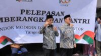 Walikota Tangerang Lepas 225 Santri Putri IKPM Gontor