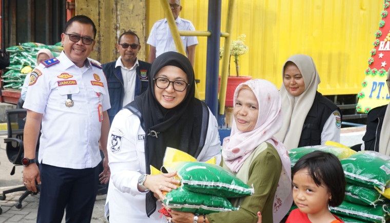 WABUP HARHUBNAS Harhubnas 2025, Wabup Tangerang Apresiasi Bazar Beras Murah