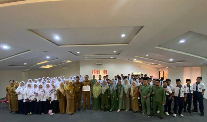 Pelajar MTs Asy Syukriyyah Antusias Ikuti Education Visit ke Dinas PUPR