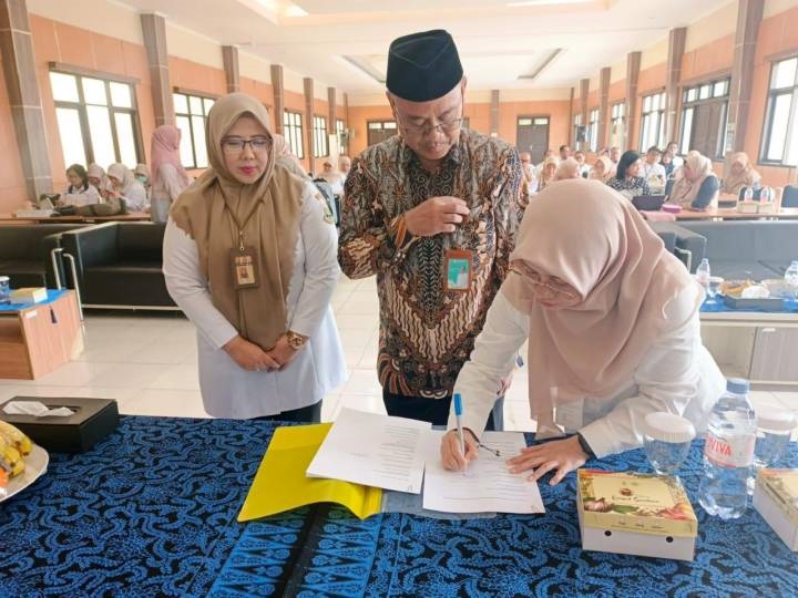 DINKES Pemkot Tangerang dan Poltekkes Jakarta I Jalin Sinergi Tekan Stunting