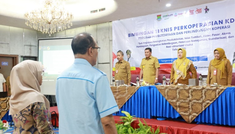 Bupati Tangerang Buka Bimtek Perkoperasian bagi Ketua Pengawas KDKMP