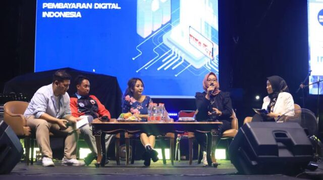 Melintasi Gerbang Cahaya: Menikmati Spektakel Visual di Cisadane Digital Festival