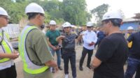 SACHRUDIN PROYEK STRATEGIS Sachrudin dan Maryono Gowes Sambil Tinjau Proyek Strategis