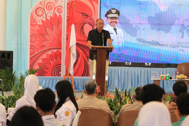 Tangkal Radikalisme di Media Sosial, Kesbangpol Kota Tangerang Bekali Pelajar Wawasan Kebangsaan