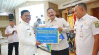 Sachrudin Lepas 100 ASN Purna Tugas, Pastikan Hak Pensiun Terpenuhi