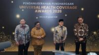 UHC Ratusan Kepala Daerah Terima Penghargaan UHC Awards 2026