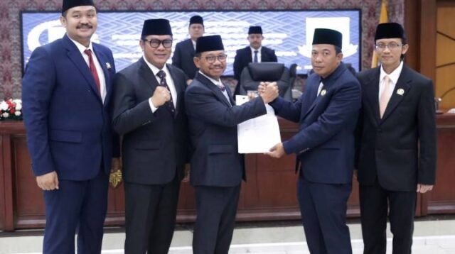 Terima Rekomendasi LKPJ, Wali Kota Fokus Perbaiki Layanan