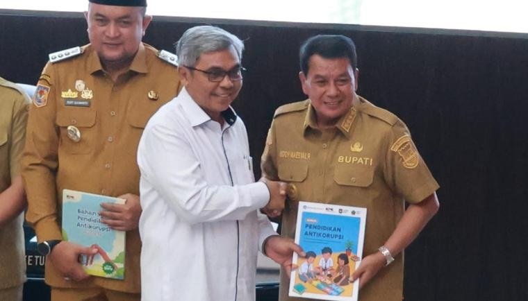 Bupati Tangerang Dukung Pendidikan Antikorupsi di Sekolah
