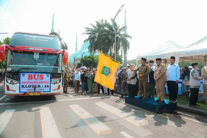 Lepas 393 Jamaah Haji, Maryono Ingatkan Jaga Kesehatan