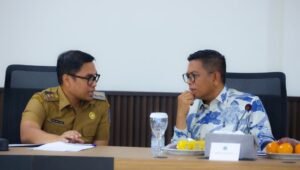 PILAR DAN GUBERNUR Pemkot Tangsel Dorong Percepatan PJU di Jalan Nasional
