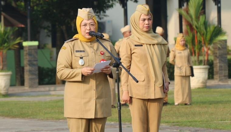 WABUP KEBERSIHAN Wabup Intan Gaungkan Peningkatan Kebersihan Di Lingkungan Kerja Sebagai Budaya ASN