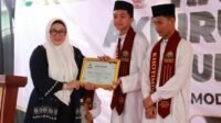 WABUP SANTRI Wabup Intan Hadiri Wisuda Tahfidz Daarul Hikmah Sukadiri