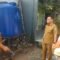 BENYAMIN AIR BERSIH Pemkot Tangsel Salurkan Air Bersih untuk Warga Terdampak Kekeringan di Setu