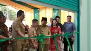 bank-foto-4zzS1czKWjq4Sma35i4p1784546423 Resmikan Gudang PT Eagle Indo Pharma, Sachrudin Dorong Industri Ciptakan Manfaat Nyata bagi Masyarakat