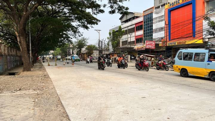 Perbaikan Jalan M Toha Capai 98 Persen