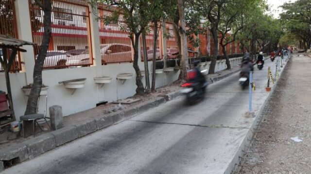 Perbaikan Jalan Marsekal Suryadarma Capai 52 Persen