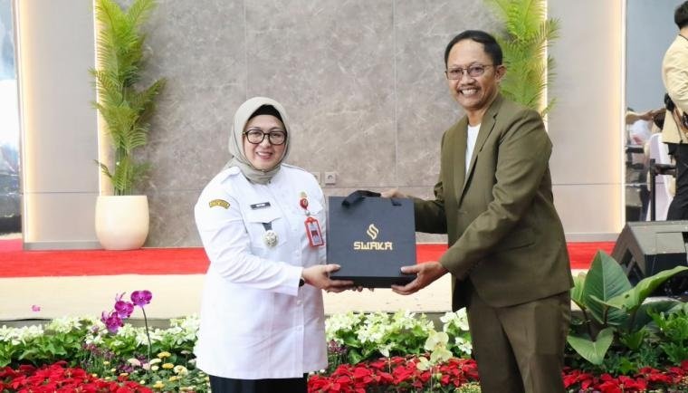 WABUO REMIKAN Wabup Intan Resmikan Swaka GSG Cisoka