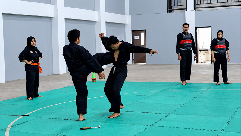 Atlet Pencak Silat Tangsel Siapkan Diri, Bidik Medali Emas di Porprov Banten 2026