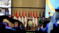 MARYONO WISUDAWAN Maryono Ajak 3.207 Lulusan UMT Ambil Peran dalam Pembangunan