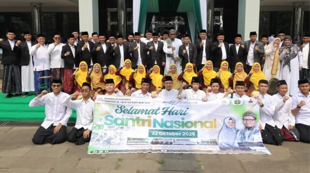 Pilar Saga Ajak Santri Tangsel Kuasai Teknologi
