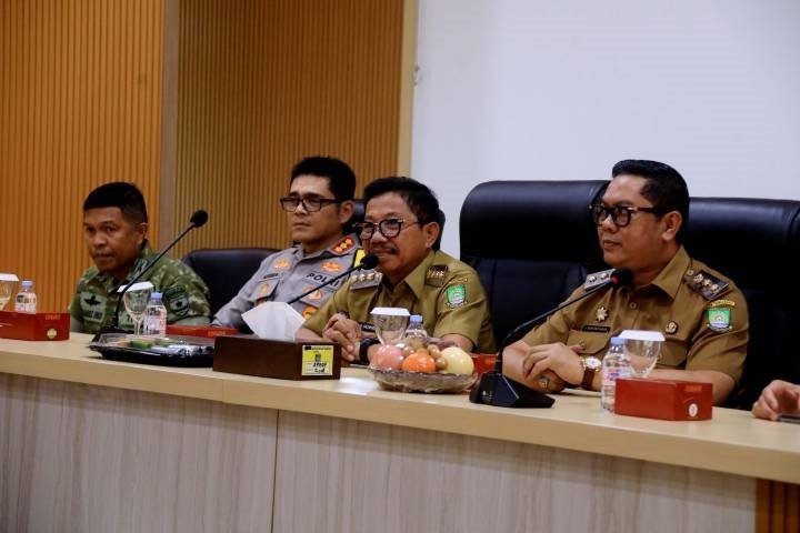 Sachrudin Perkuat Disiplin Satlinmas Kota Tangerang